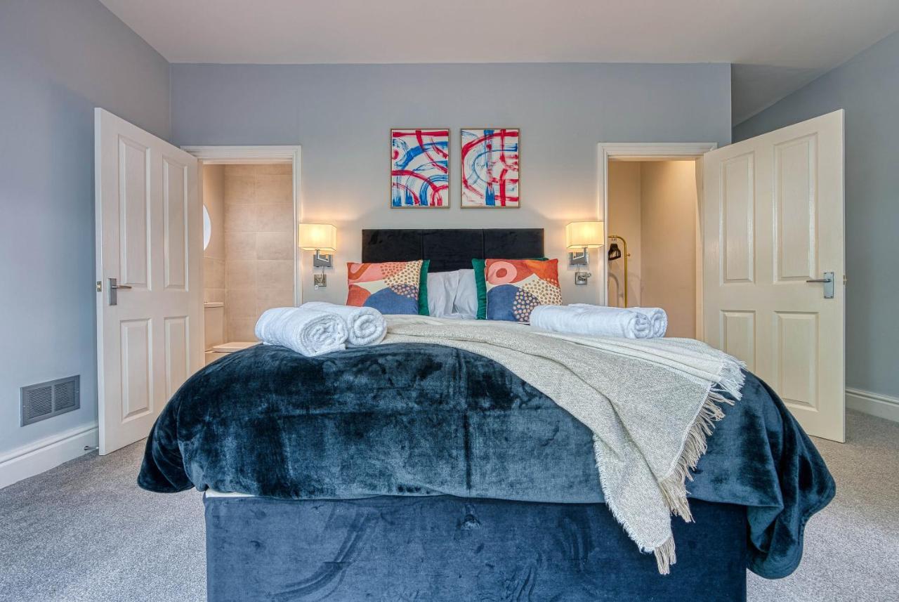 Spacious Nottingham Abode - Sleeps 16 외부 사진