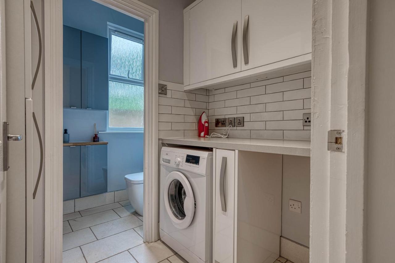 Spacious Nottingham Abode - Sleeps 16 외부 사진
