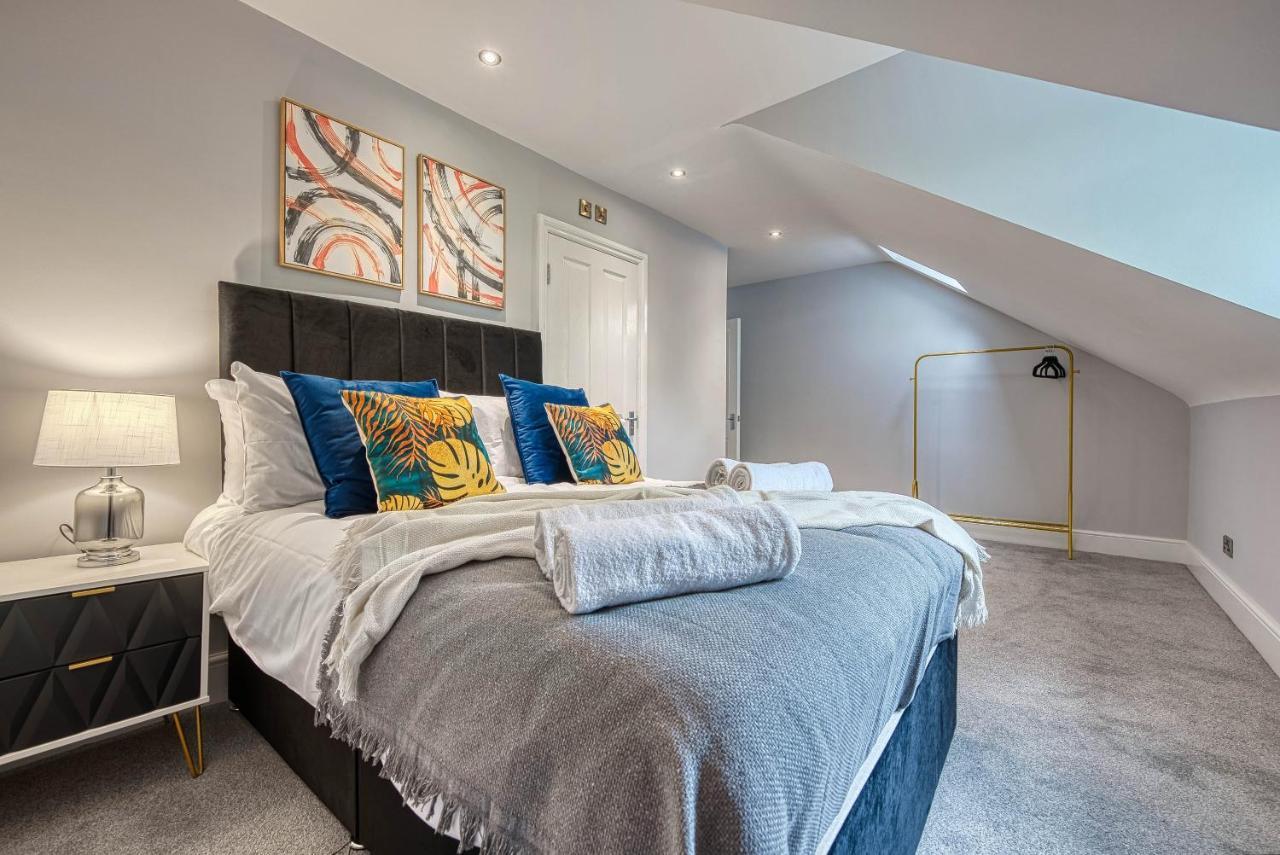 Spacious Nottingham Abode - Sleeps 16 외부 사진