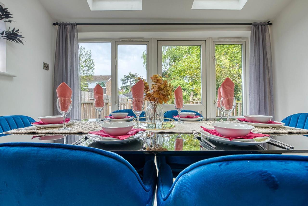 Spacious Nottingham Abode - Sleeps 16 외부 사진